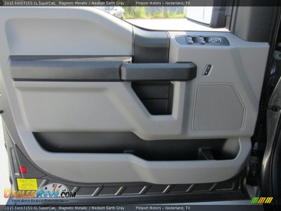2015 Ford F150 XL SuperCab Magnetic Metallic / Medium Earth Gray Photo #20