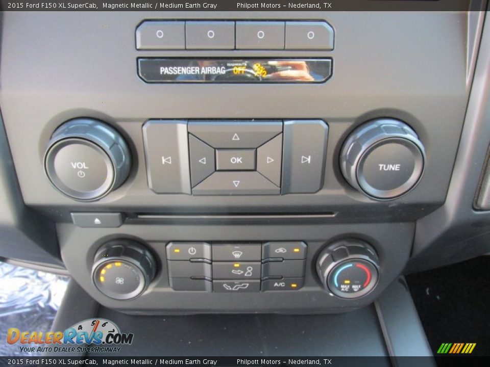 2015 Ford F150 XL SuperCab Magnetic Metallic / Medium Earth Gray Photo #27