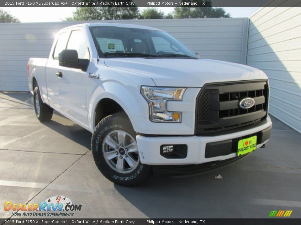 2015 Ford F150 XL SuperCab 4x4 Oxford White / Medium Earth Gray Photo #2