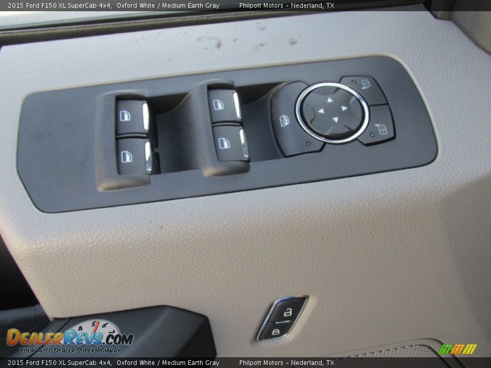 2015 Ford F150 XL SuperCab 4x4 Oxford White / Medium Earth Gray Photo #21