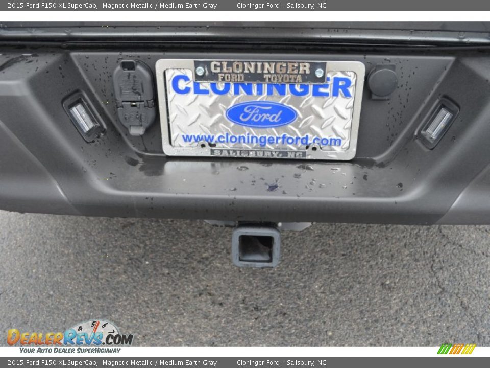 2015 Ford F150 XL SuperCab Magnetic Metallic / Medium Earth Gray Photo #6