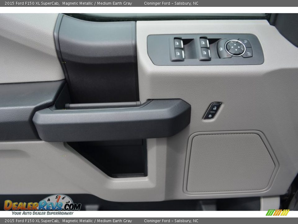 2015 Ford F150 XL SuperCab Magnetic Metallic / Medium Earth Gray Photo #8
