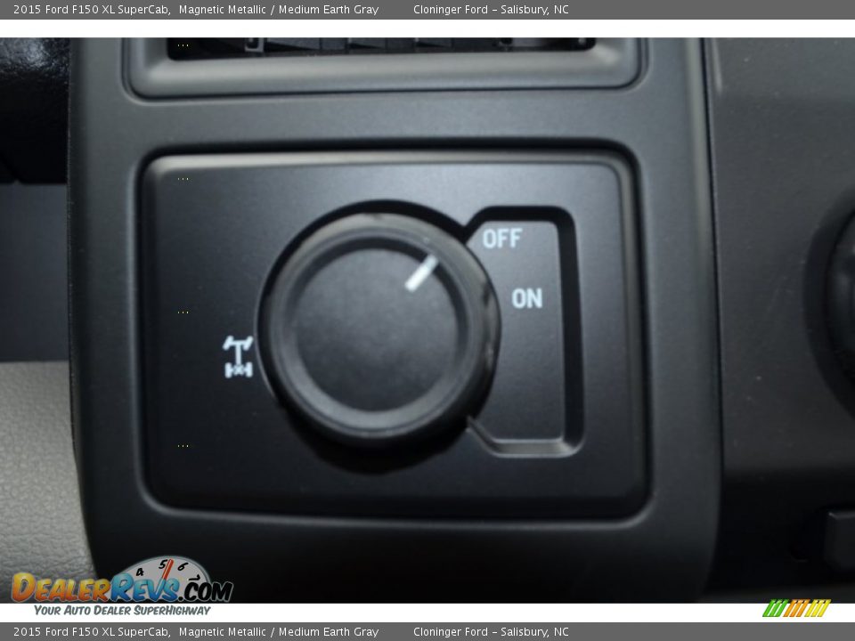 2015 Ford F150 XL SuperCab Magnetic Metallic / Medium Earth Gray Photo #14