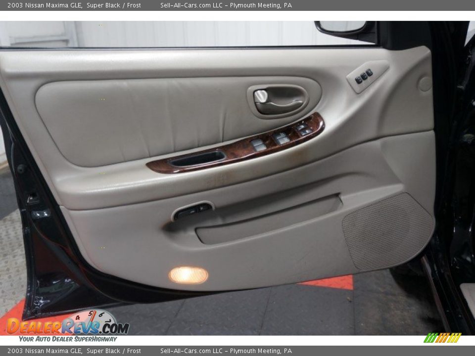 2003 Nissan Maxima GLE Super Black / Frost Photo #12