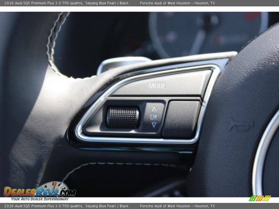 Controls of 2016 Audi SQ5 Premium Plus 3.0 TFSI quattro Photo #29