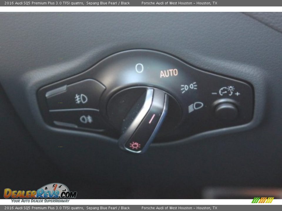 2016 Audi SQ5 Premium Plus 3.0 TFSI quattro Sepang Blue Pearl / Black Photo #33