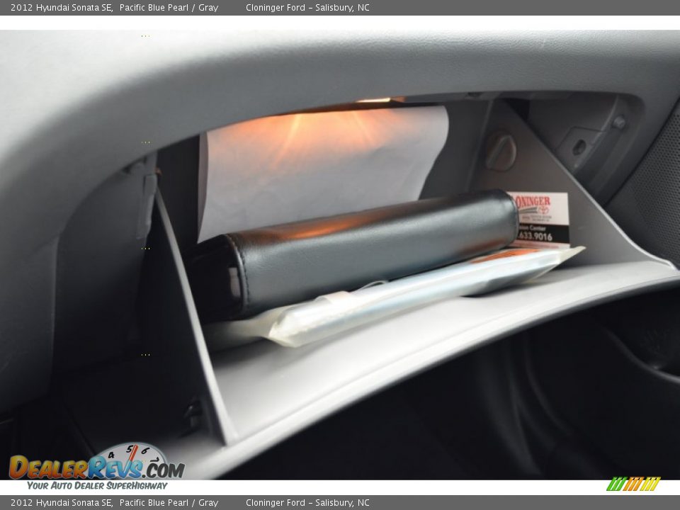 2012 Hyundai Sonata SE Pacific Blue Pearl / Gray Photo #24