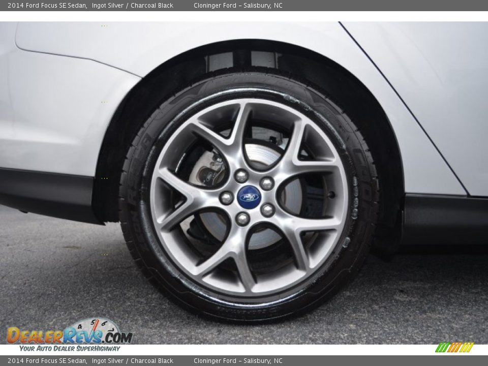 2014 Ford Focus SE Sedan Ingot Silver / Charcoal Black Photo #8