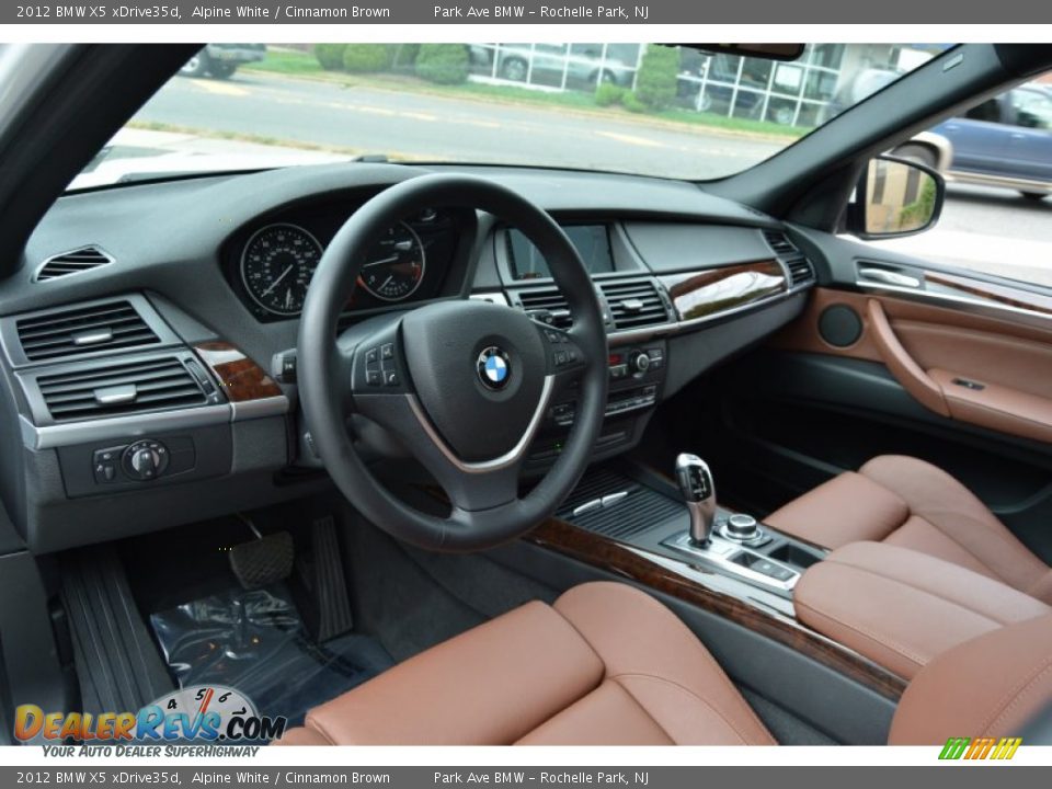 2012 BMW X5 xDrive35d Alpine White / Cinnamon Brown Photo #10