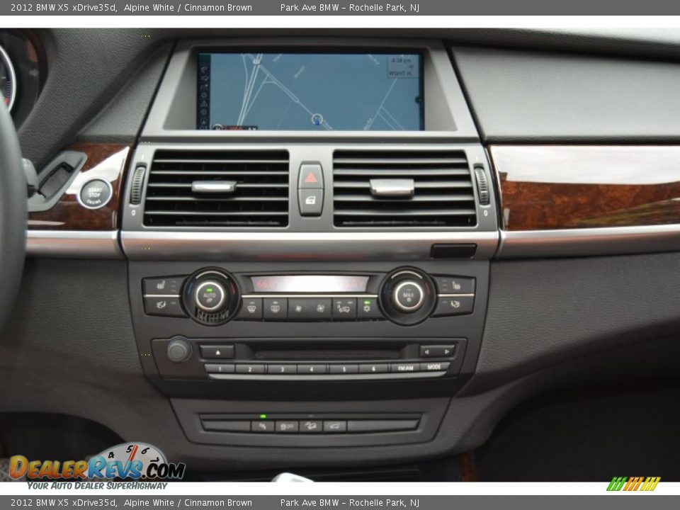 2012 BMW X5 xDrive35d Alpine White / Cinnamon Brown Photo #16