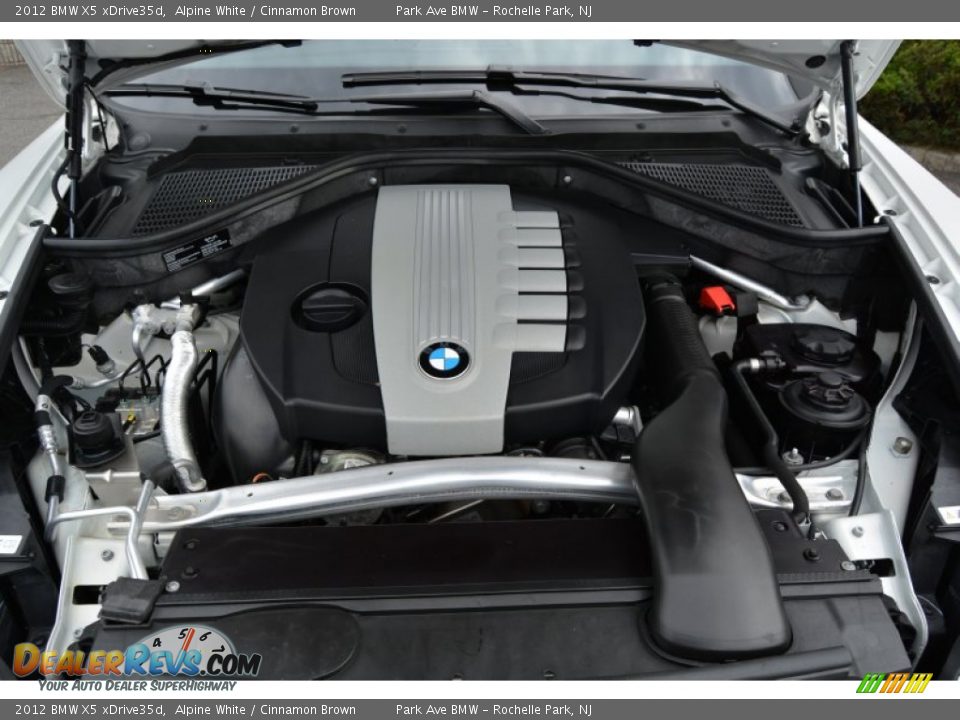 2012 BMW X5 xDrive35d Alpine White / Cinnamon Brown Photo #31
