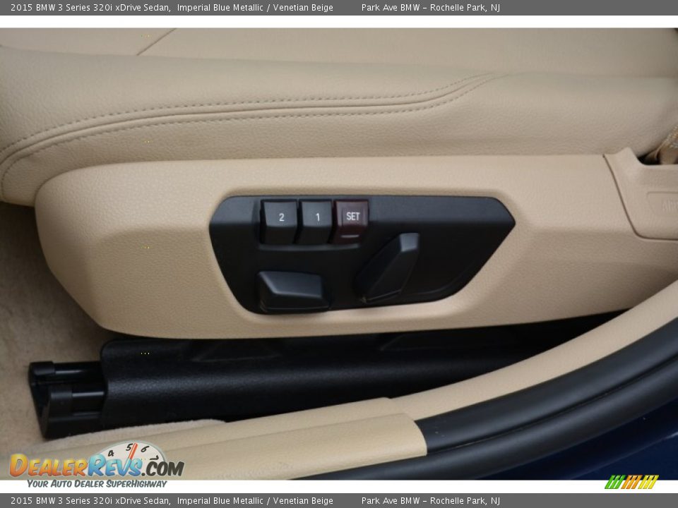 Controls of 2015 BMW 3 Series 320i xDrive Sedan Photo #13