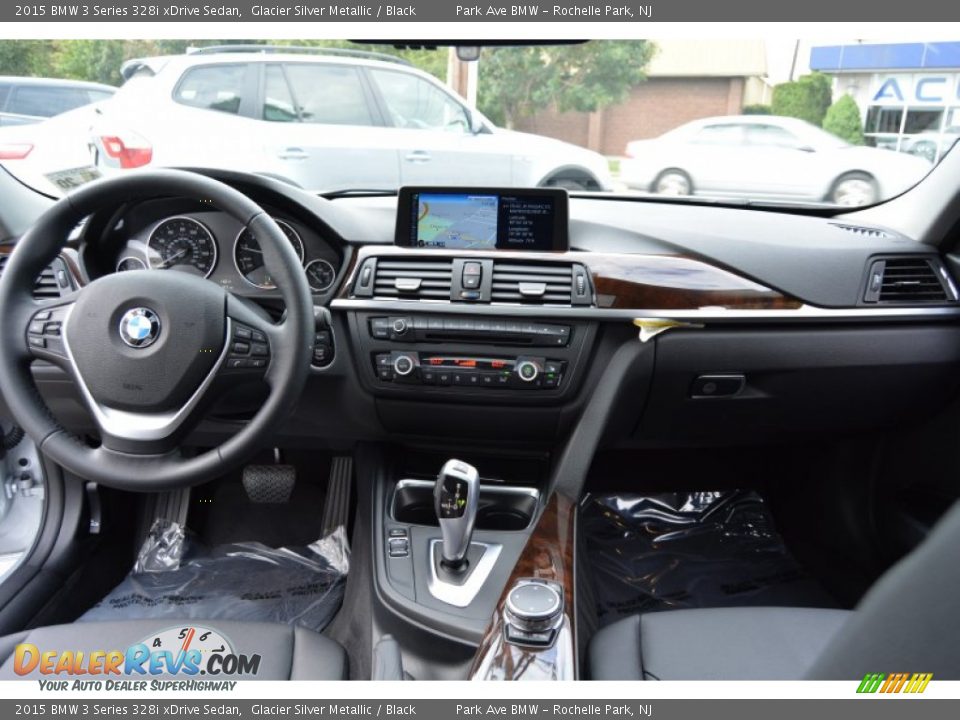 2015 BMW 3 Series 328i xDrive Sedan Glacier Silver Metallic / Black Photo #15