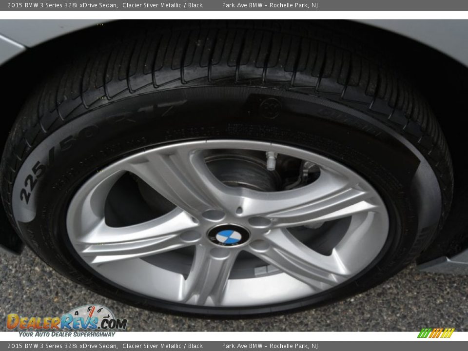 2015 BMW 3 Series 328i xDrive Sedan Glacier Silver Metallic / Black Photo #33