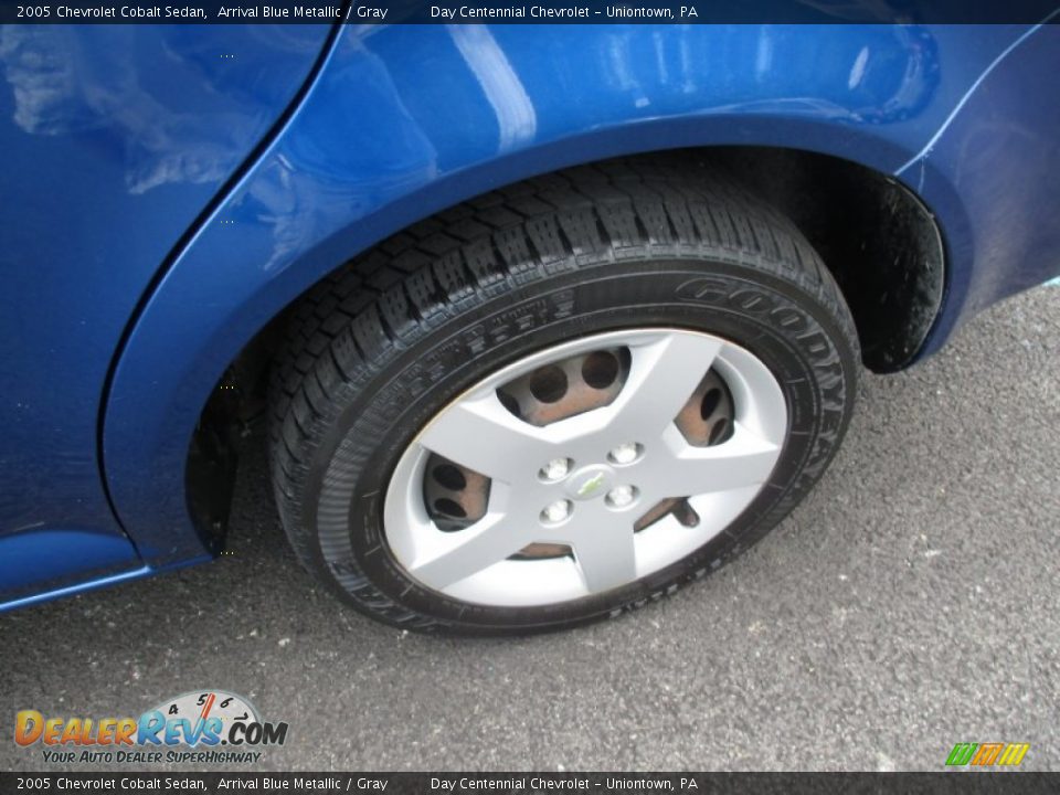 2005 Chevrolet Cobalt Sedan Arrival Blue Metallic / Gray Photo #3