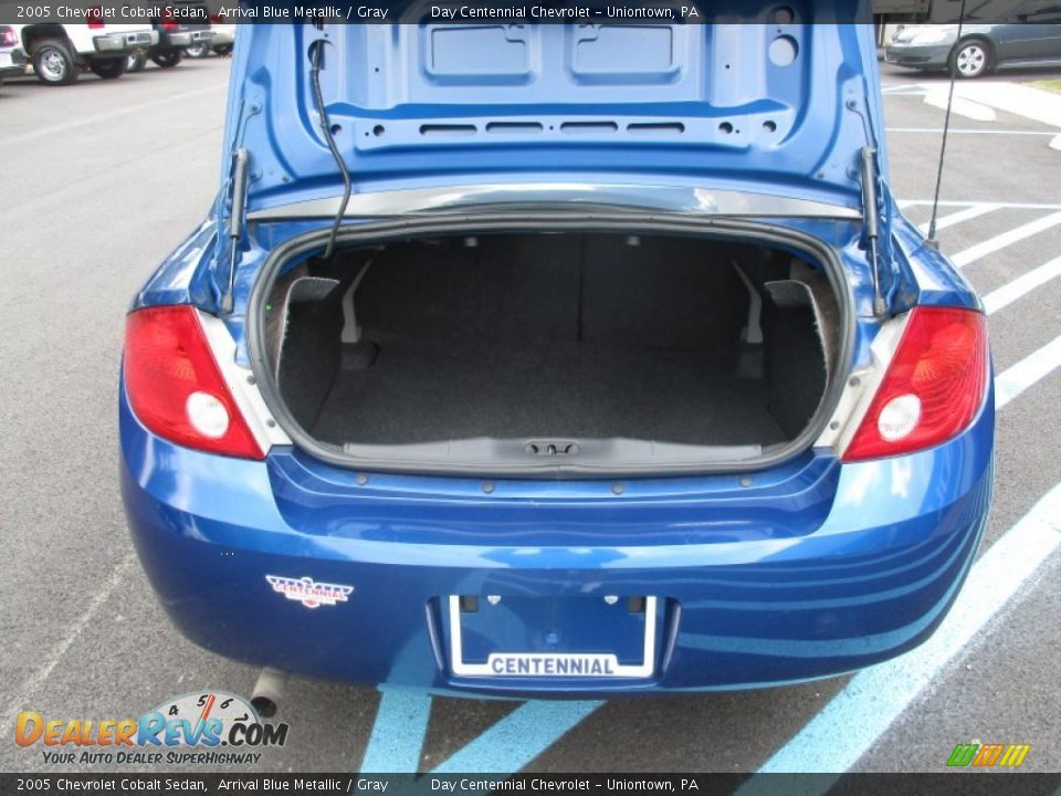 2005 Chevrolet Cobalt Sedan Arrival Blue Metallic / Gray Photo #15