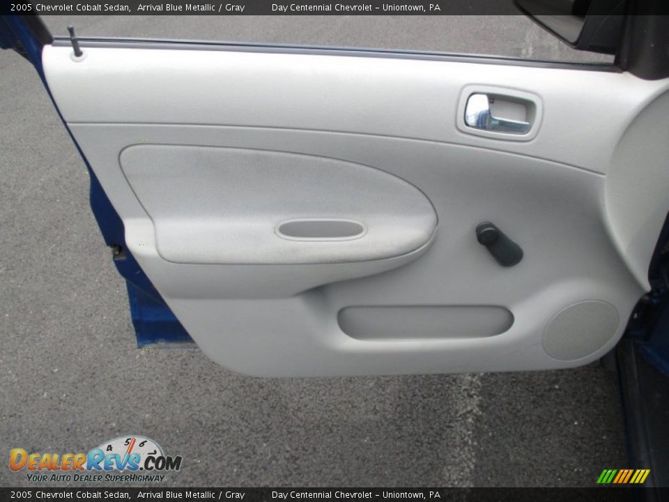 2005 Chevrolet Cobalt Sedan Arrival Blue Metallic / Gray Photo #19