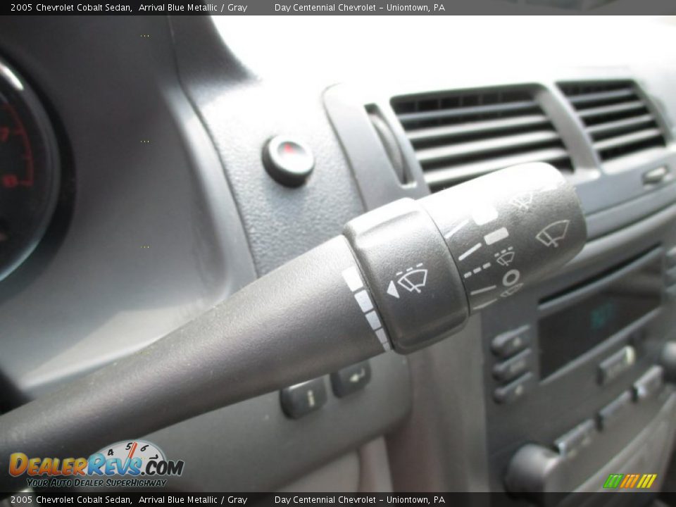 2005 Chevrolet Cobalt Sedan Arrival Blue Metallic / Gray Photo #34