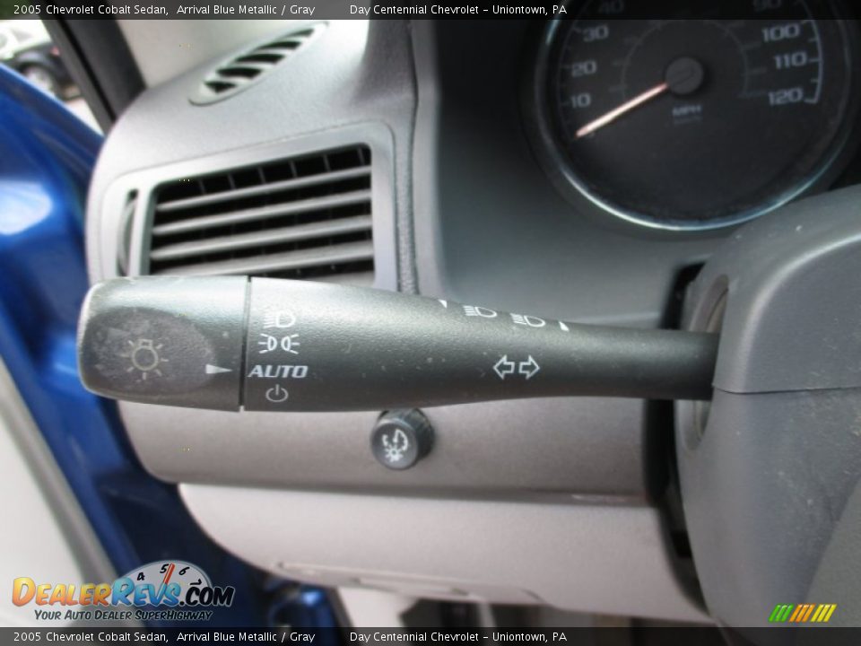 2005 Chevrolet Cobalt Sedan Arrival Blue Metallic / Gray Photo #35