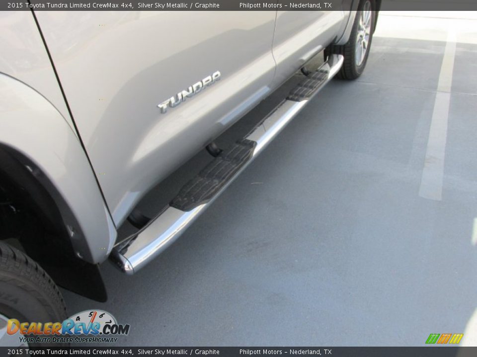 2015 Toyota Tundra Limited CrewMax 4x4 Silver Sky Metallic / Graphite Photo #12
