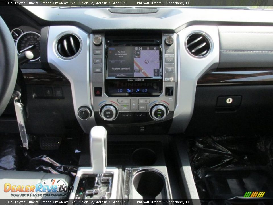 2015 Toyota Tundra Limited CrewMax 4x4 Silver Sky Metallic / Graphite Photo #28
