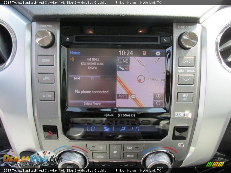2015 Toyota Tundra Limited CrewMax 4x4 Silver Sky Metallic / Graphite Photo #29