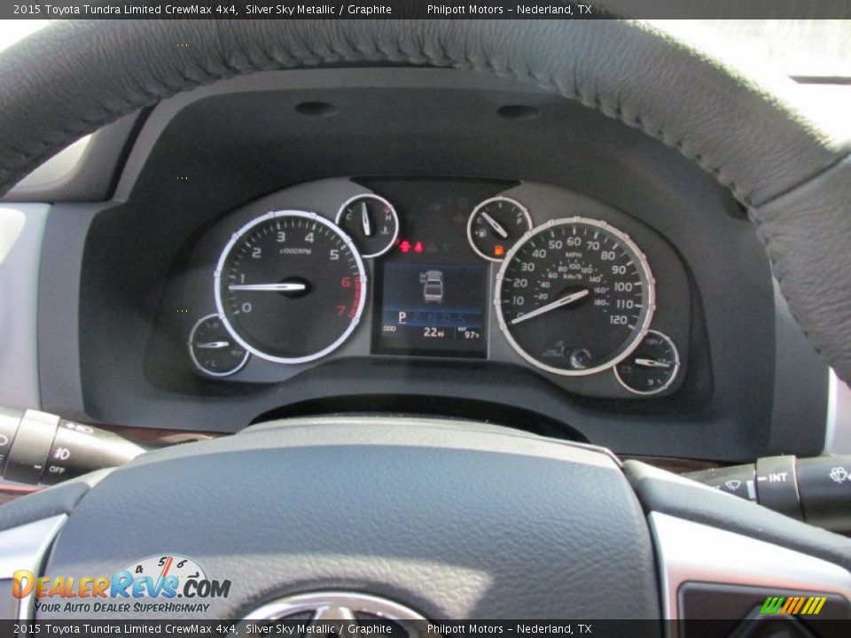 2015 Toyota Tundra Limited CrewMax 4x4 Silver Sky Metallic / Graphite Photo #34