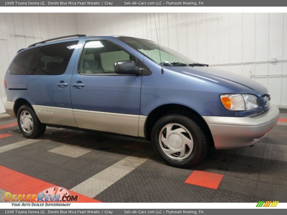 Denim Blue Mica Pearl Metallic 1998 Toyota Sienna LE Photo #6