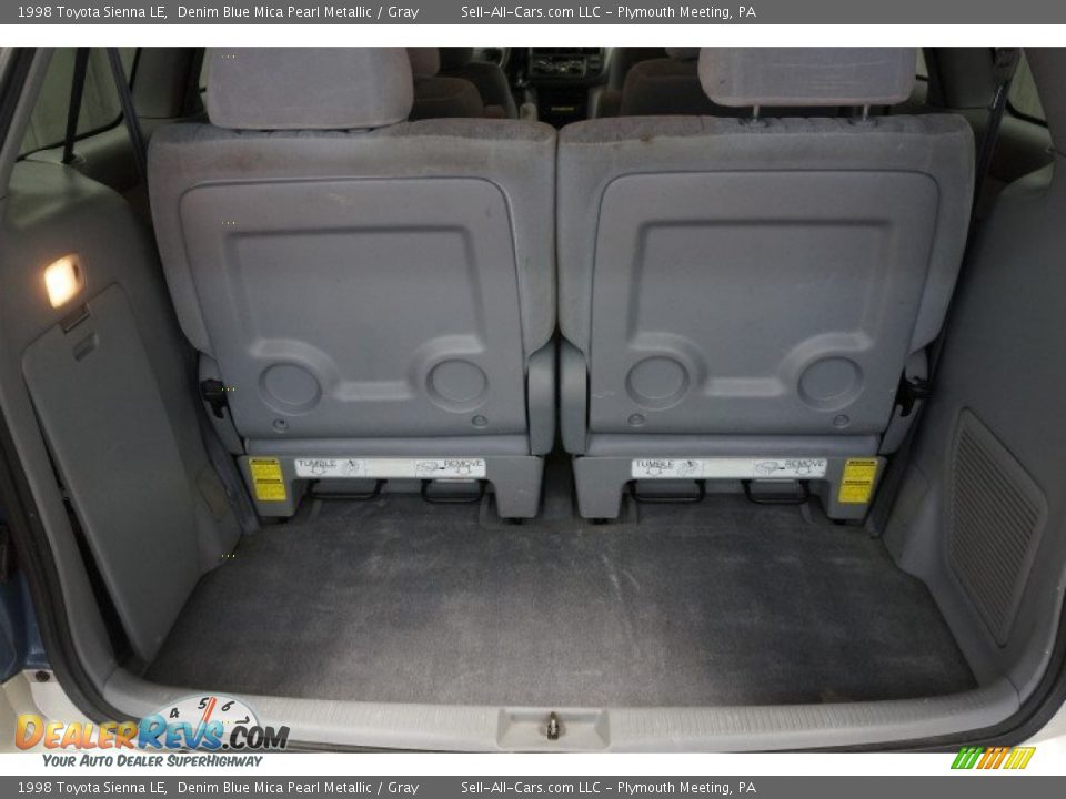1998 Toyota Sienna LE Denim Blue Mica Pearl Metallic / Gray Photo #18