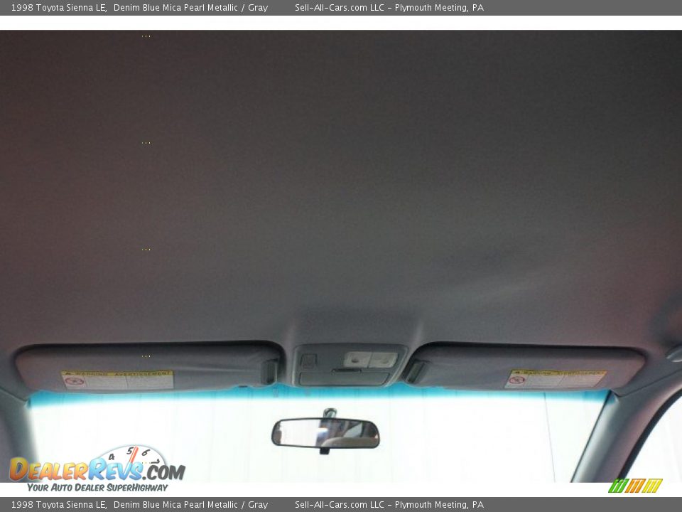 1998 Toyota Sienna LE Denim Blue Mica Pearl Metallic / Gray Photo #20