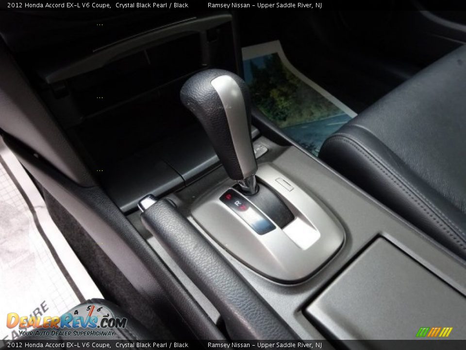 2012 Honda Accord EX-L V6 Coupe Shifter Photo #19