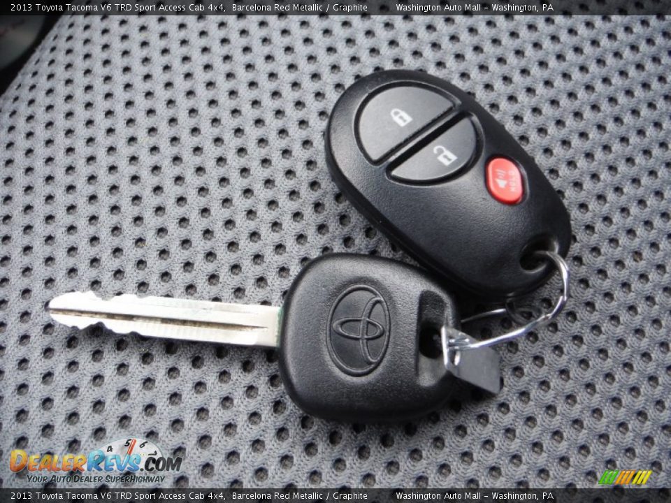 2013 Toyota Tacoma V6 TRD Sport Access Cab 4x4 Barcelona Red Metallic / Graphite Photo #19