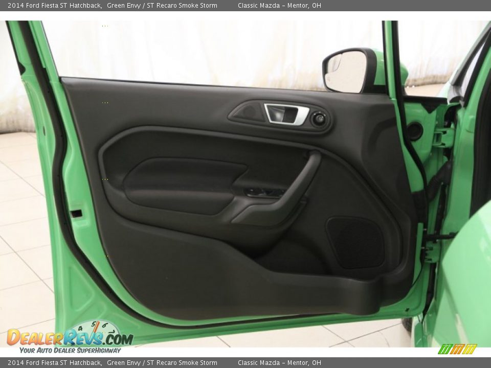 Door Panel of 2014 Ford Fiesta ST Hatchback Photo #4