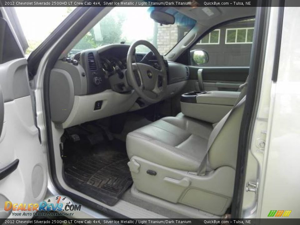 2012 Chevrolet Silverado 2500HD LT Crew Cab 4x4 Silver Ice Metallic / Light Titanium/Dark Titanium Photo #13
