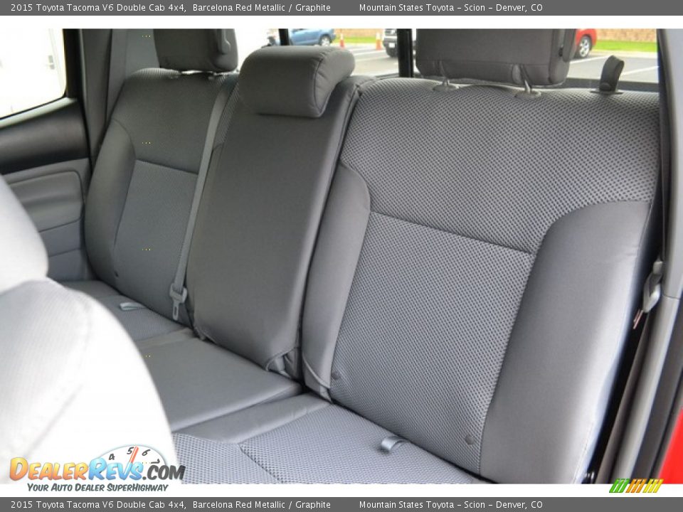 2015 Toyota Tacoma V6 Double Cab 4x4 Barcelona Red Metallic / Graphite Photo #7