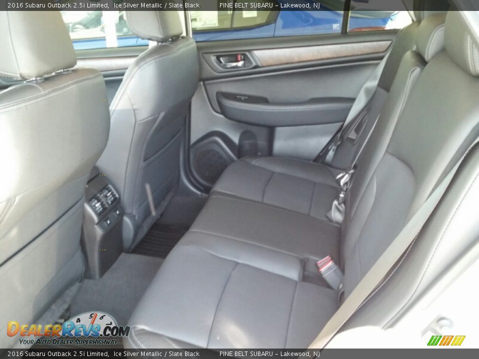 2016 Subaru Outback 2.5i Limited Ice Silver Metallic / Slate Black Photo #5