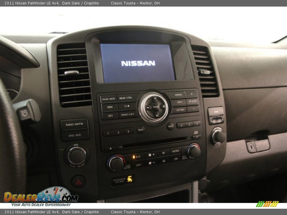 2011 Nissan Pathfinder LE 4x4 Dark Slate / Graphite Photo #8