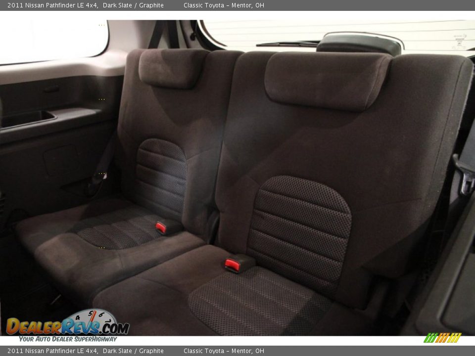 2011 Nissan Pathfinder LE 4x4 Dark Slate / Graphite Photo #19
