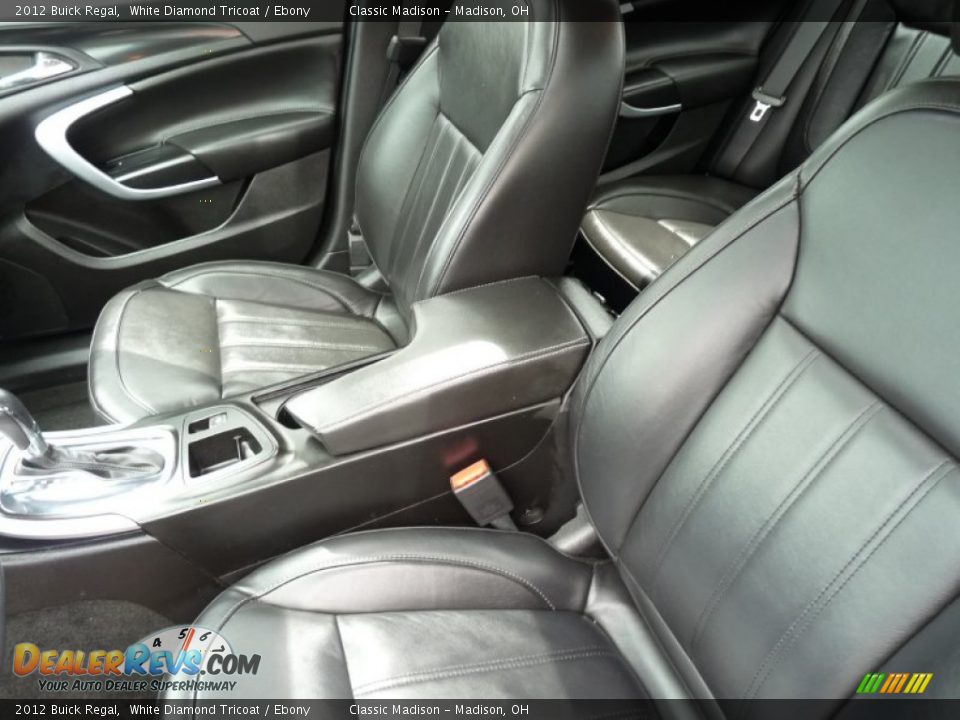 2012 Buick Regal White Diamond Tricoat / Ebony Photo #4