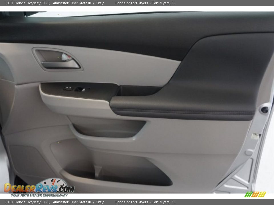 2013 Honda Odyssey EX-L Alabaster Silver Metallic / Gray Photo #35