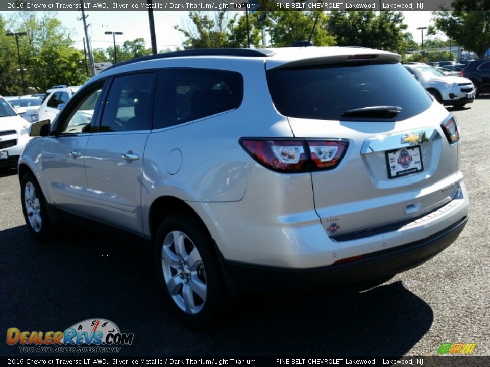 2016 Chevrolet Traverse LT AWD Silver Ice Metallic / Dark Titanium/Light Titanium Photo #4