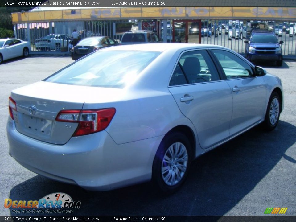 2014 Toyota Camry LE Classic Silver Metallic / Ivory Photo #4