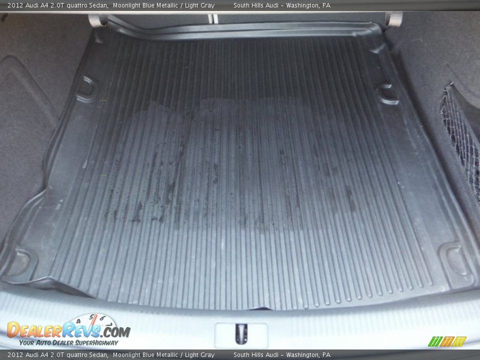 2012 Audi A4 2.0T quattro Sedan Moonlight Blue Metallic / Light Gray Photo #31