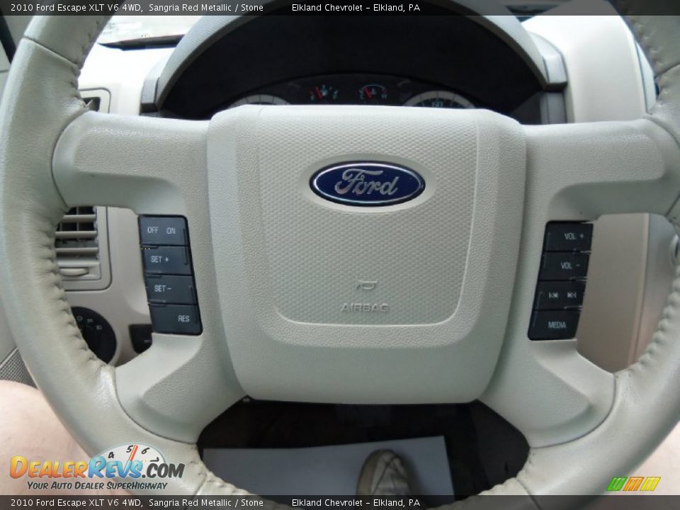 2010 Ford Escape XLT V6 4WD Sangria Red Metallic / Stone Photo #16