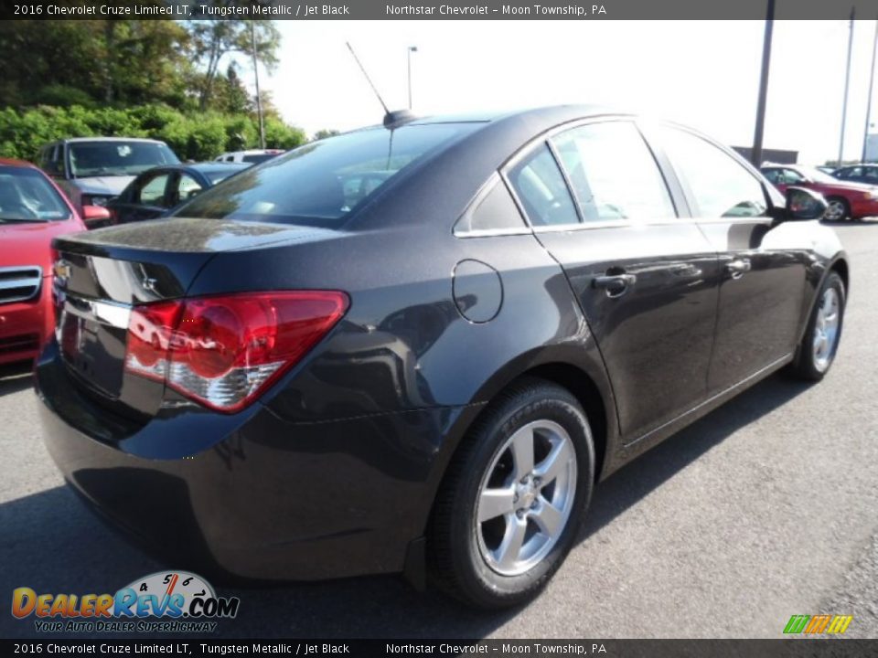 2016 Chevrolet Cruze Limited LT Tungsten Metallic / Jet Black Photo #6