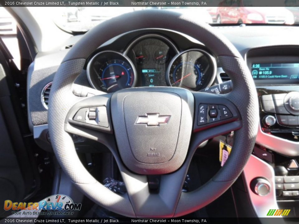 2016 Chevrolet Cruze Limited LT Tungsten Metallic / Jet Black Photo #16