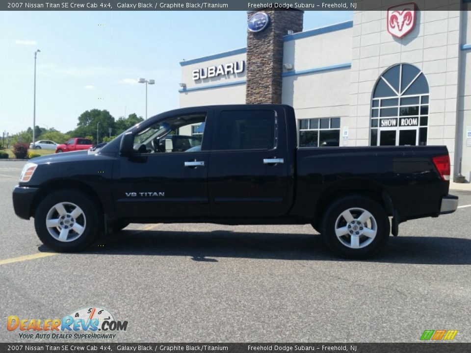 2007 Nissan Titan SE Crew Cab 4x4 Galaxy Black / Graphite Black/Titanium Photo #6