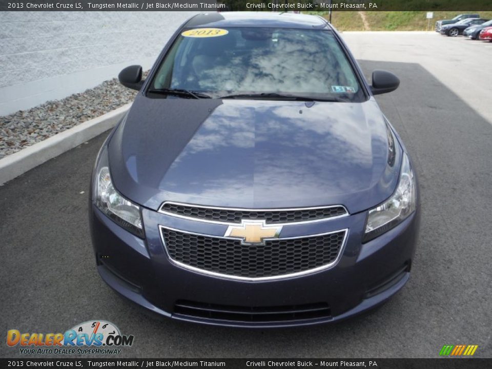 2013 Chevrolet Cruze LS Tungsten Metallic / Jet Black/Medium Titanium Photo #4