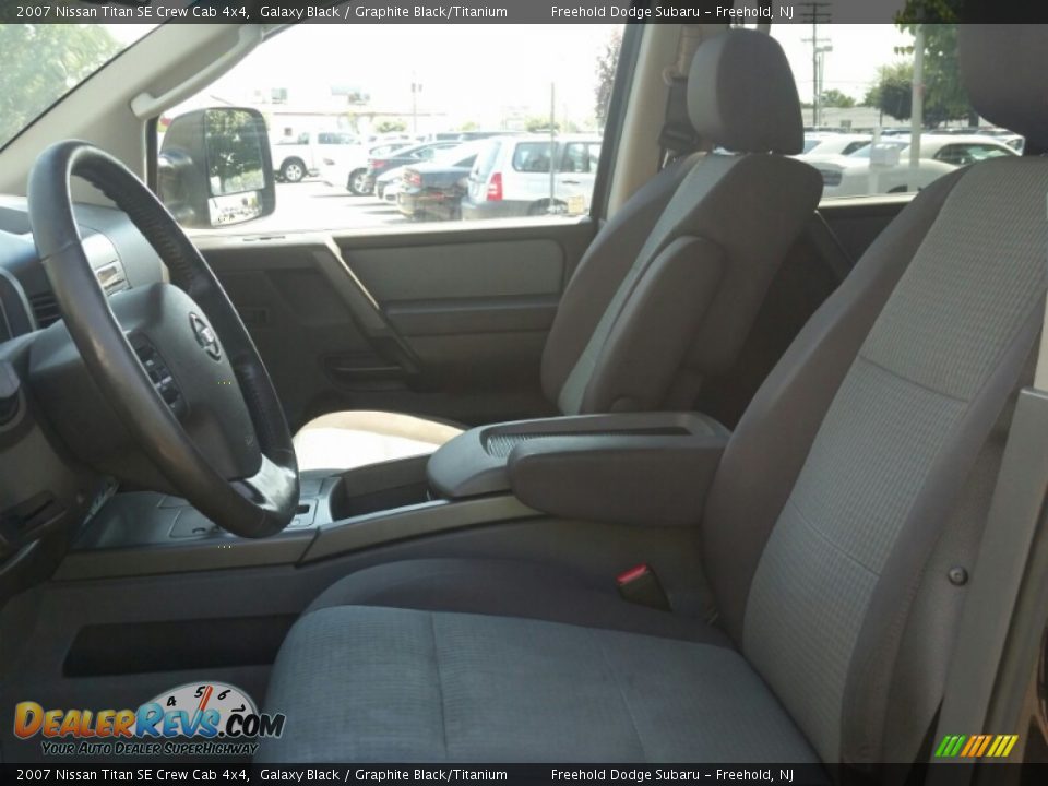 2007 Nissan Titan SE Crew Cab 4x4 Galaxy Black / Graphite Black/Titanium Photo #11