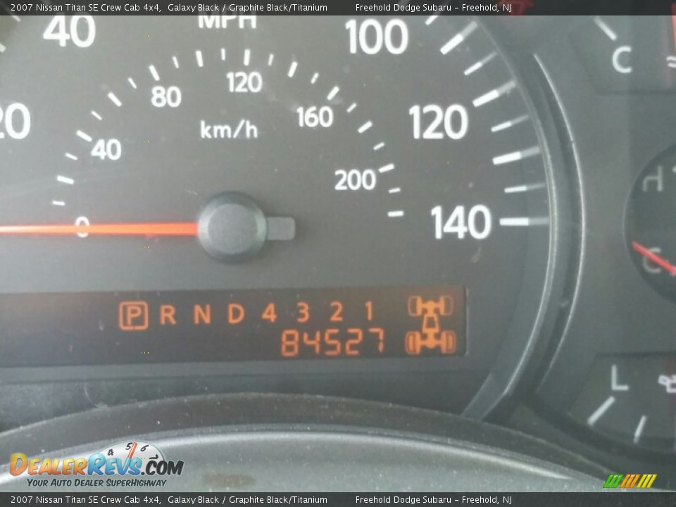 2007 Nissan Titan SE Crew Cab 4x4 Galaxy Black / Graphite Black/Titanium Photo #22